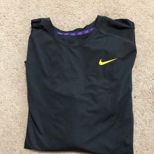 Nike long sleeve dri fit shirt